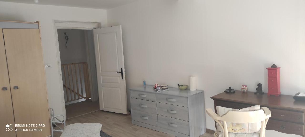 Les Plaisirs De La Ruralite Apartment Vendresse Exterior photo